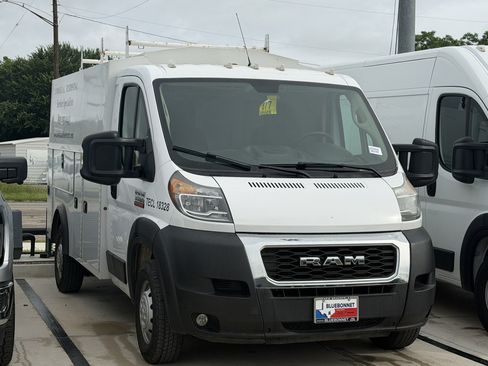 Used 2019 RAM ProMaster 3500 w/ Premium Appearance Group FWD image 3