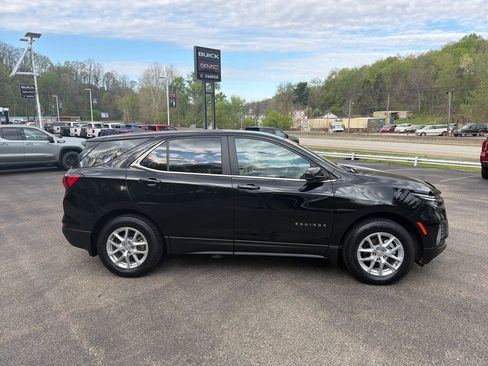 Used 2024 Chevrolet Equinox LT w/ LPO, Floor Liner Package AWD/4WD image 2