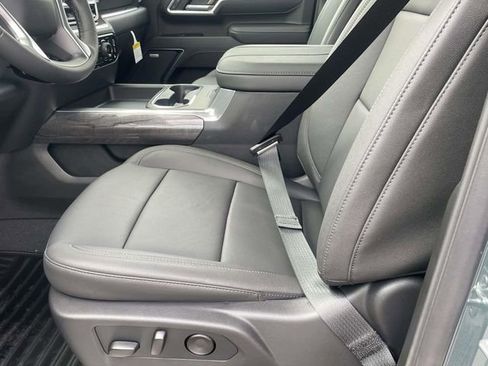 New 2026 Chevrolet Silverado 2500 LTZ w/ LTZ Plus Package AWD/4WD image 12