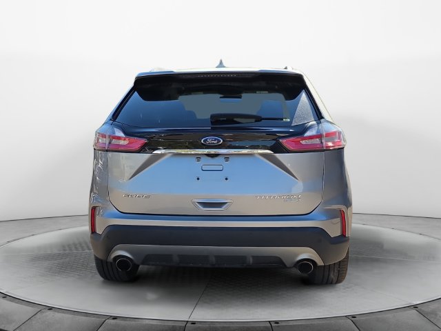 Used 2020 Ford Edge Titanium w/ Cargo Accessory Package FWD image 4