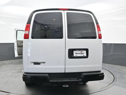 Used 2024 Chevrolet Express 3500 LS RWD image 50