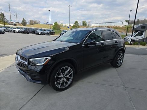 Certified 2022 Mercedes-Benz GLC 300 4MATIC image 9