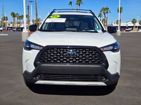 Certified 2025 Toyota Corolla Cross LE w/ Moonroof Package image 8