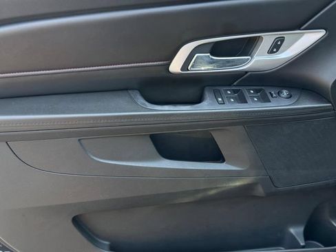 Used 2017 GMC Terrain SLE FWD image 14