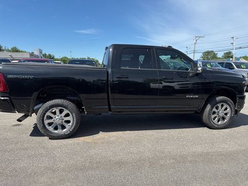 New 2026 RAM 2500 Laramie AWD/4WD image 6