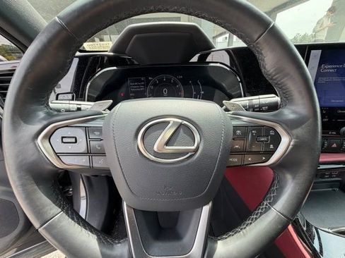 Used 2024 Lexus NX 250 FWD w/ Cold Area Package image 9