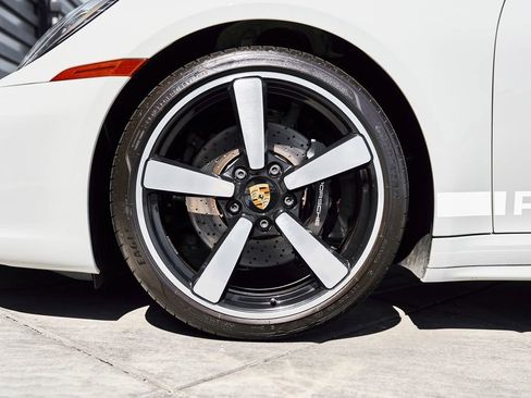 Used 2021 Porsche 911 AWD/4WD image 3