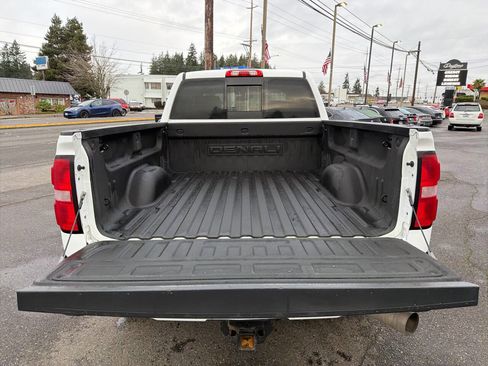 Used 2016 GMC Sierra 2500 Denali w/ Duramax Plus Package image 7