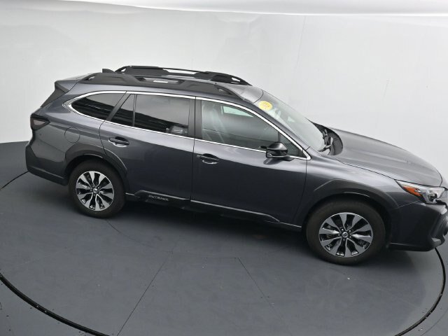 Used 2025 Subaru Outback Limited AWD/4WD image 38