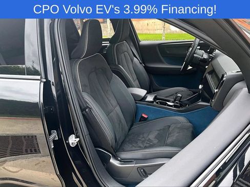 Used 2023 Volvo XC40 Recharge Plus AWD/4WD image 10