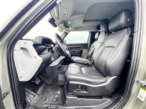 Used 2021 Land Rover Defender 90 First Edition image 11