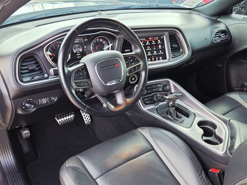 Used 2021 Dodge Challenger SXT w/ Plus Package RWD image 11