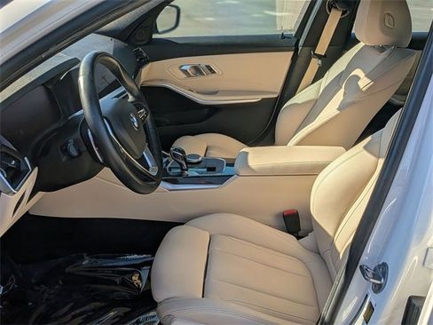 Used 2019 BMW 330i Sedan w/ Driving Assistance Package image 14