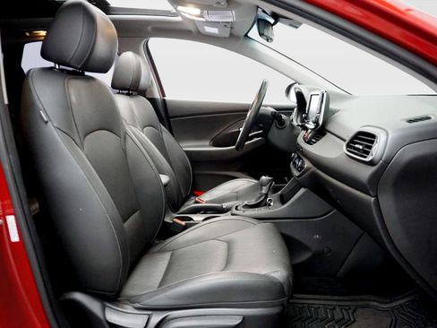 Used 2020 Hyundai Elantra GT w/ Style Package 02 FWD image 18