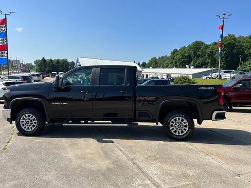 Used 2024 Chevrolet Silverado 2500 LT image 6