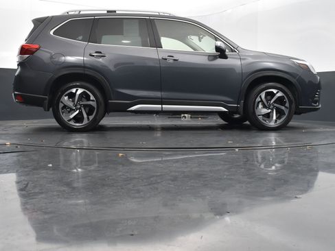 Used 2024 Subaru Forester Touring w/ Pop Package 2 image 41