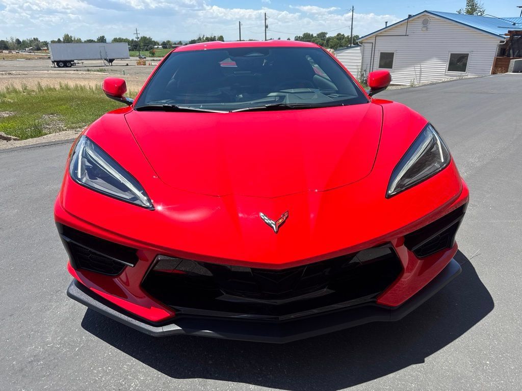 Used 2026 Chevrolet Corvette Stingray Coupe w/ Z51 Performance Package RWD image 2