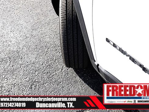 New 2026 Jeep Compass Latitude image 45