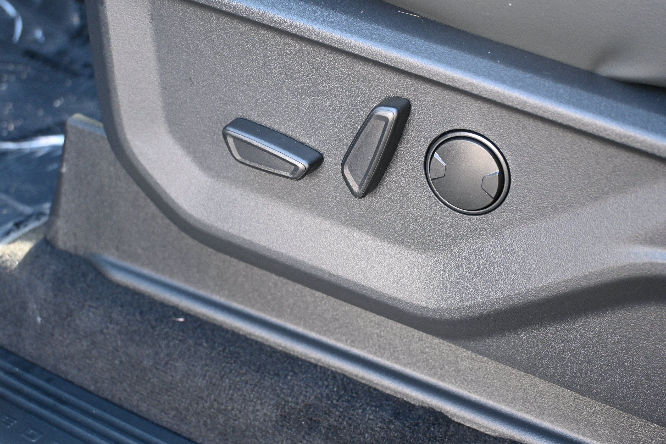 New 2027 Ford Expedition Active RWD image 31
