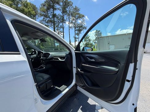 Used 2019 GMC Terrain SLT FWD image 17