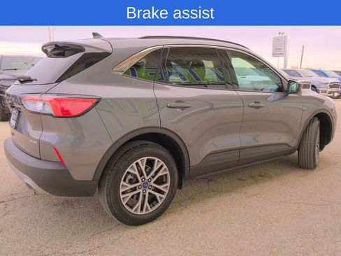 Used 2022 Ford Escape SEL image 9