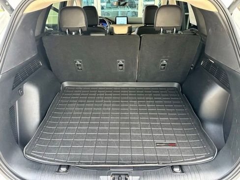 Certified 2020 Ford Escape Titanium w/ Titanium Premium Package 2.0 FWD image 15