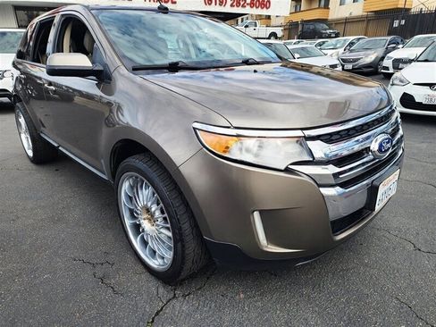 Used 2013 Ford Edge SEL image 37