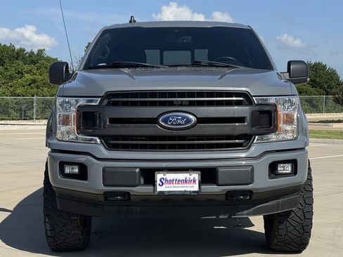 Used 2019 Ford F150 XLT w/ Equipment Group 302A Luxury AWD/4WD image 7