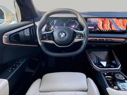 Certified 2025 BMW X3 xDrive30i w/ Premium Package AWD/4WD image 6