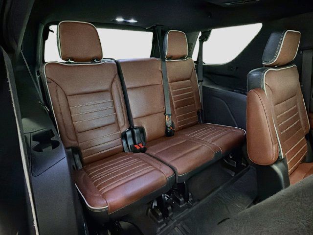 Used 2023 GMC Yukon Denali Ultimate AWD/4WD image 26