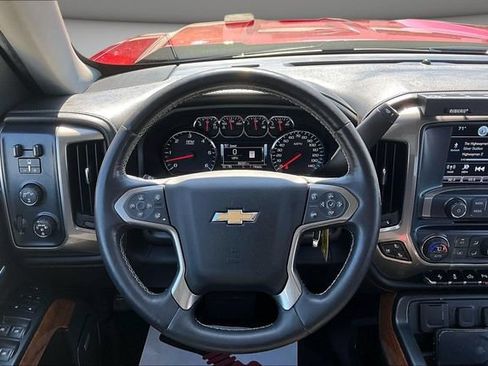 Used 2018 Chevrolet Silverado 1500 High Country AWD/4WD image 8