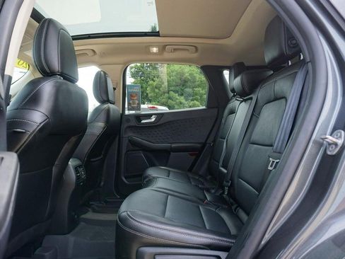 Used 2020 Ford Escape Titanium AWD/4WD image 25