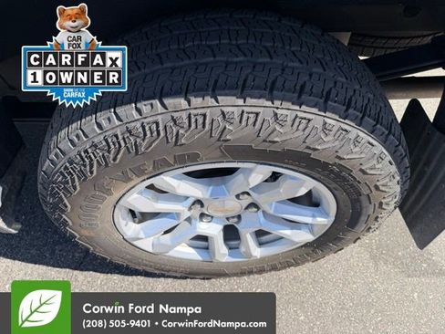 Used 2024 Chevrolet Silverado 1500 LT AWD/4WD image 8