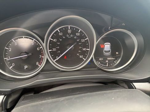 Used 2019 MAZDA CX-5 Touring image 9