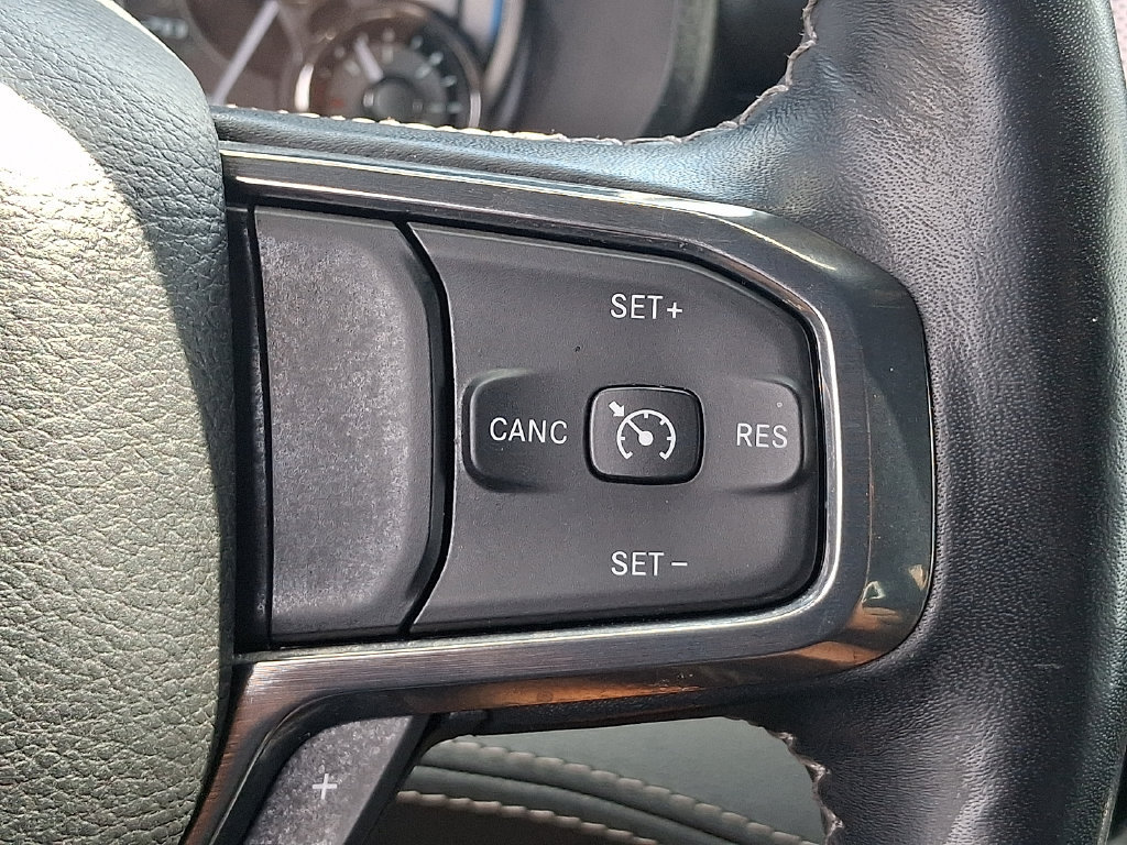 Used 2020 RAM 1500 Limited w/ Body Color Bumper Group AWD/4WD image 21