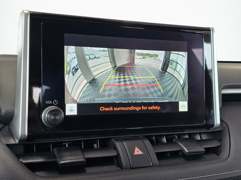 Used 2025 Toyota RAV4 XLE w/ Convenience Package AWD/4WD image 25