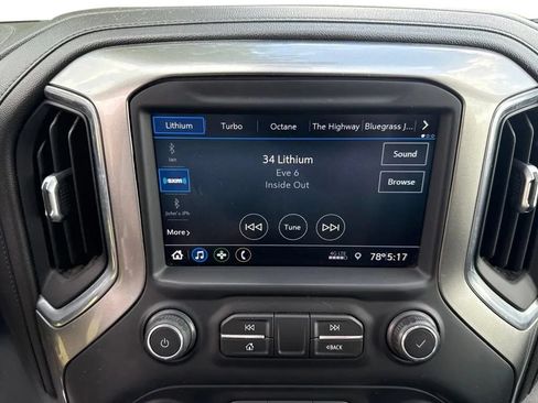Used 2021 Chevrolet Silverado 1500 RST AWD/4WD image 22