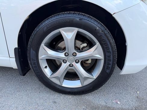 Used 2009 Toyota Venza FWD image 24