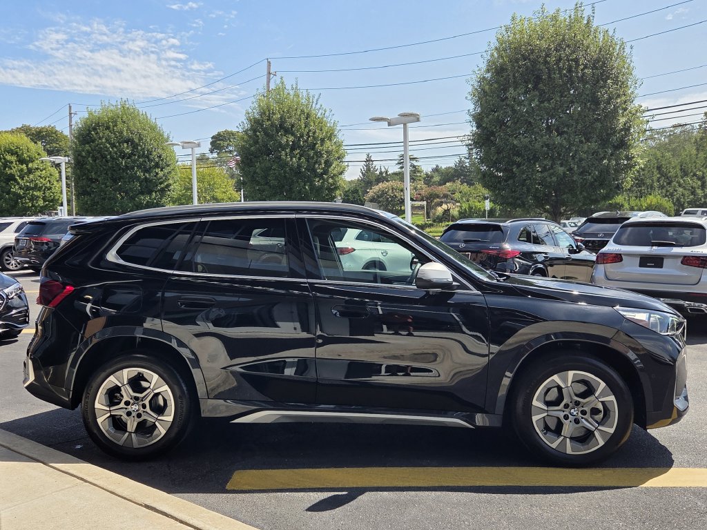 Used 2023 BMW X1 xDrive28i w/ Premium Package AWD/4WD image 7