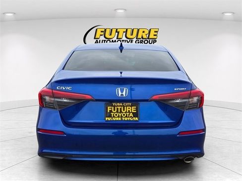 Used 2022 Honda Civic Sport image 6