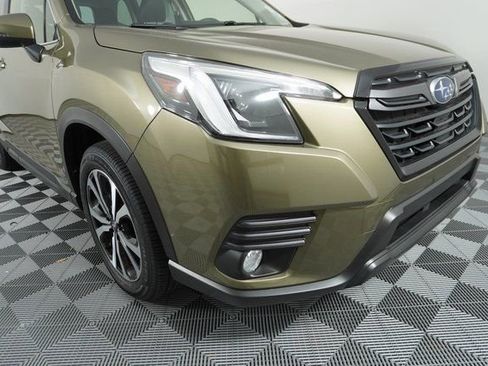 Certified 2023 Subaru Forester Limited image 10