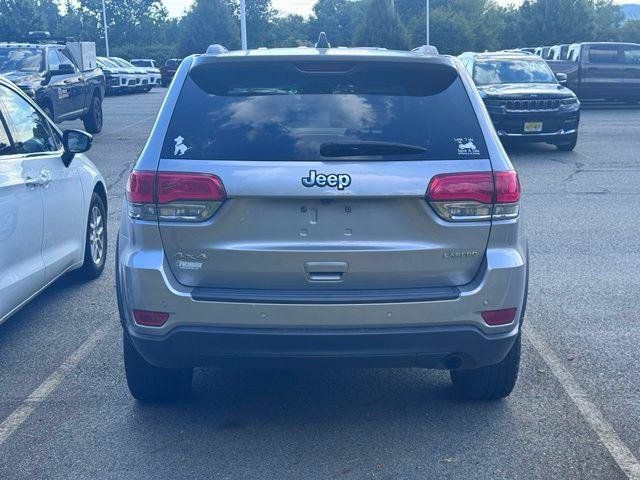 Certified 2018 Jeep Grand Cherokee Laredo AWD/4WD image 7