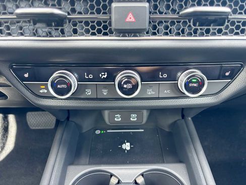 Certified 2026 Honda HR-V EX-L image 16