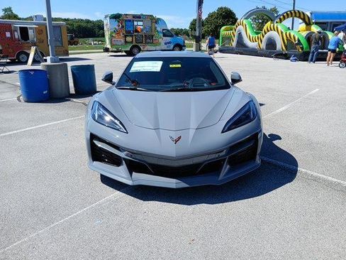 New 2025 Chevrolet Corvette E-Ray w/ Stealth Interior Trim Package image 8