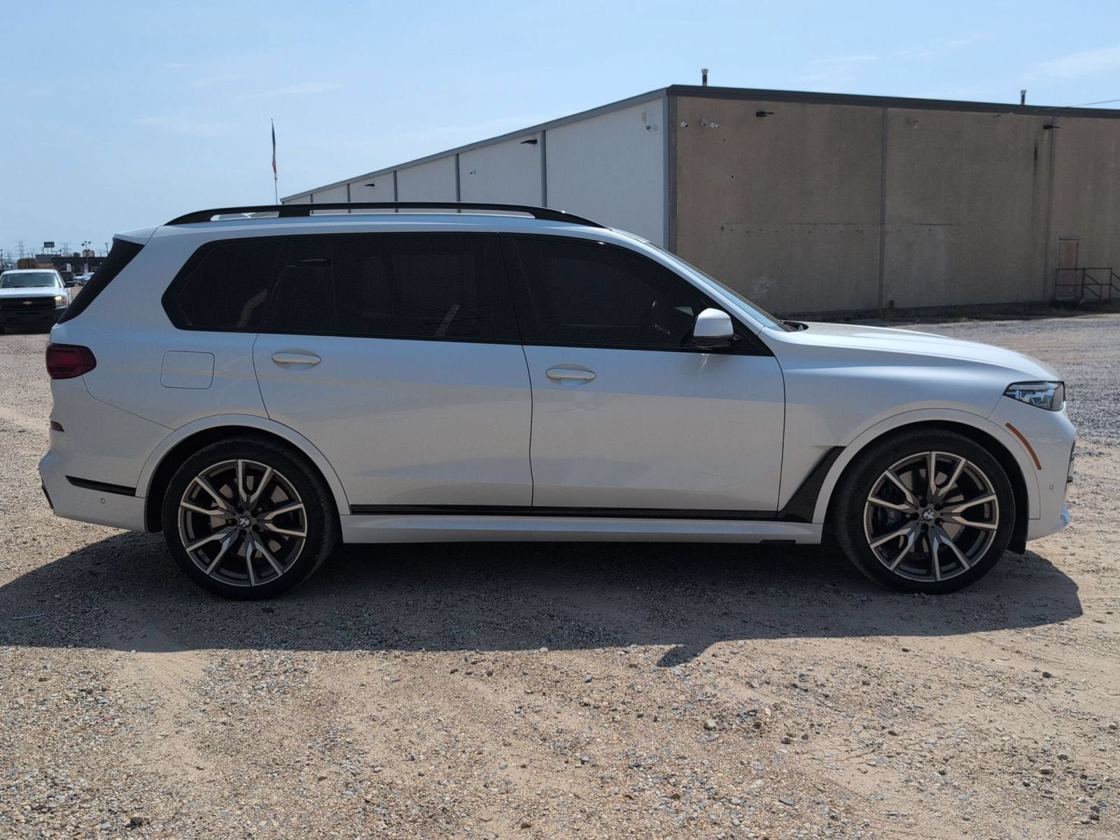 Used 2022 BMW X7 M50i w/ Dynamic Handling Package AWD/4WD image 7