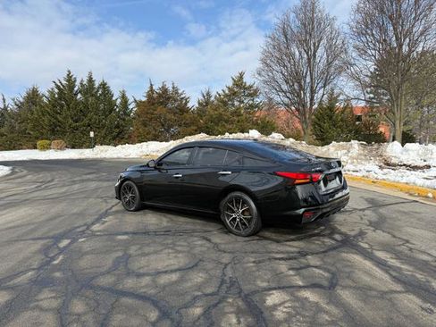 Used 2019 Nissan Altima 2.5 S image 3