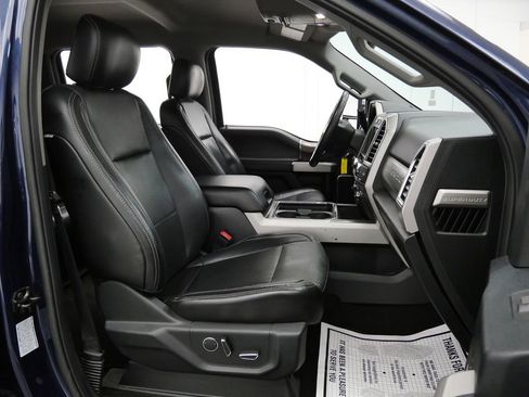 Used 2017 Ford F350 Lariat w/ Chrome Package image 16