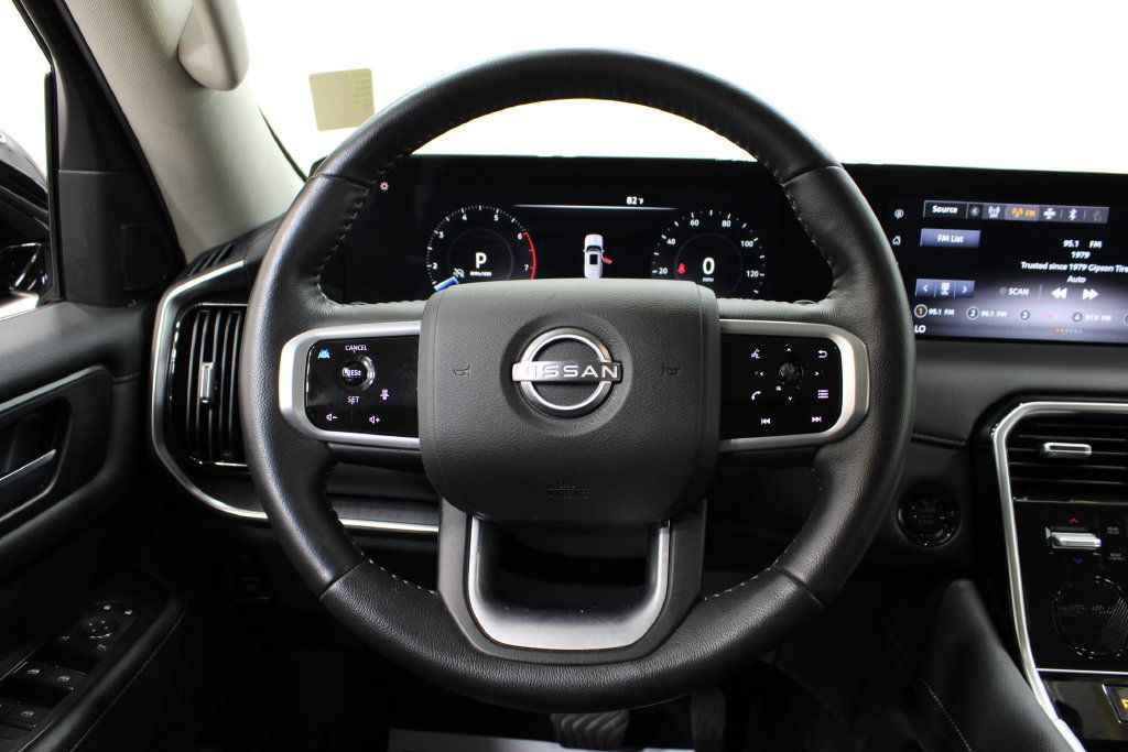 Used 2025 Nissan Armada SV RWD image 21