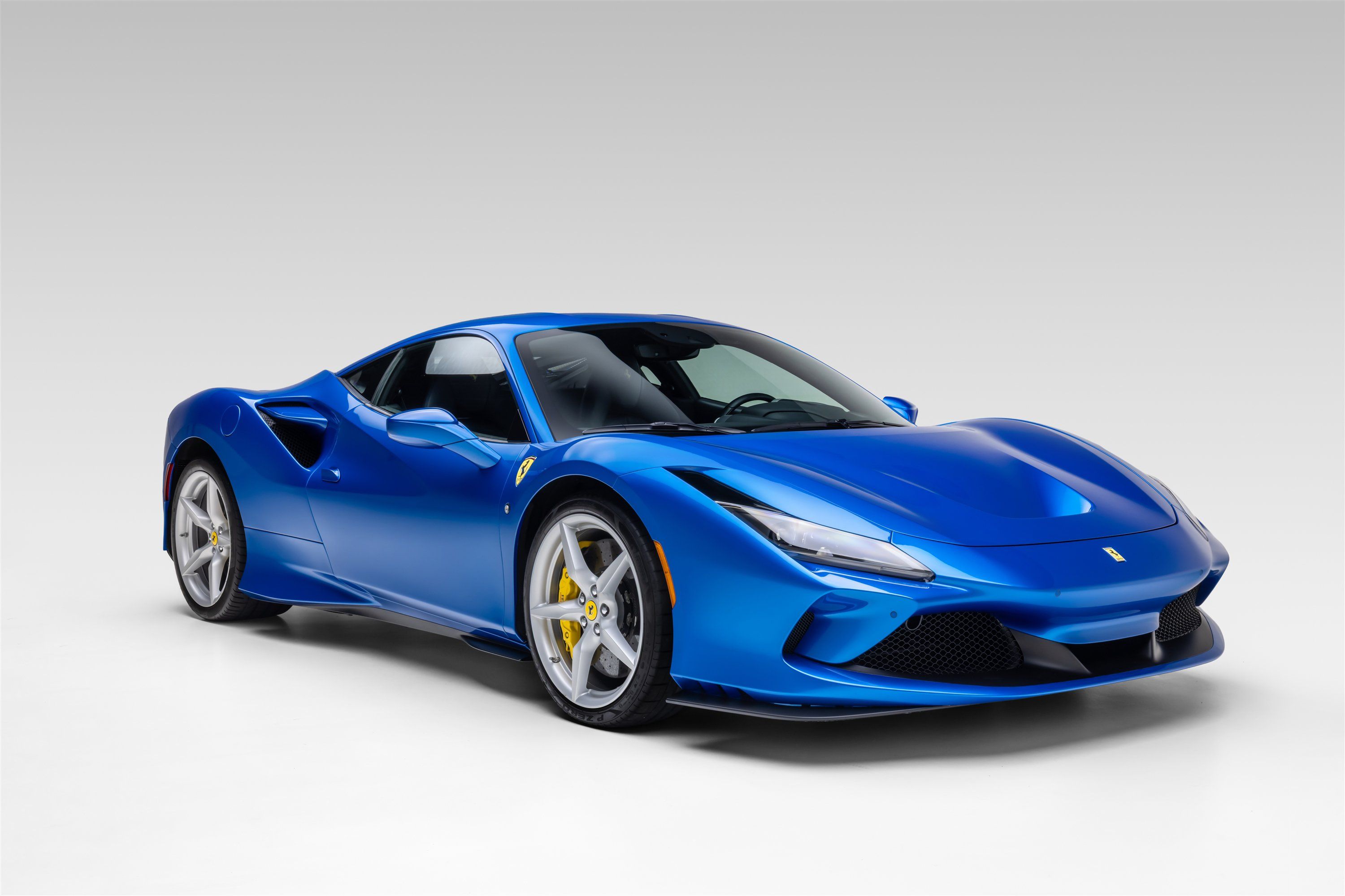 Certified 2021 Ferrari F8 Tributo RWD image 10