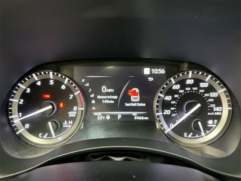 Used 2022 Toyota Highlander XLE image 11